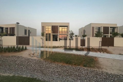 Vila v Abu Dhabi, SAE 4 ložnice, 876.1 m² Č.: 569212 - fotografie 16