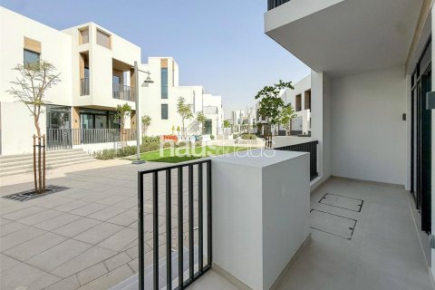 Villa sa Arabian Ranches 3, Dubai, UAE 3 silid-tulugan, 202 sq.m. № 627018 - larawan 3
