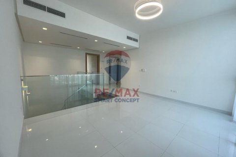 Shtëpi në qytet në Dubai, Emiratet e Bashkuara Arabe 4 dhoma gjumi, 328.5 m2. № 590762 - Foto 11