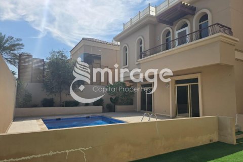 Városi lakóépület itt: Al Raha Golf Gardens, Abu Dhabi, EAE, 4 hálószoba, 536.9 m², azonosító: 597136 - fénykép 1