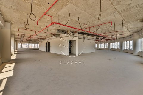 Pronë komerciale në Al Nahyan Camp, Abu Dhabi, Emiratet e Bashkuara Arabe 661 m2. № 615224 - Foto 6