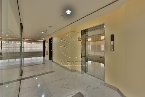 Komerční nemovitost v Al Nahyan Camp, Abu Dhabi, SAE 661 m² Č.: 615220 - fotografie 15