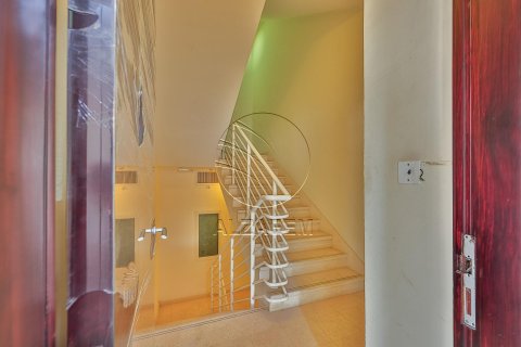 Komerční nemovitost v Al Nahyan Camp, Abu Dhabi, SAE 661 m² Č.: 615220 - fotografie 19