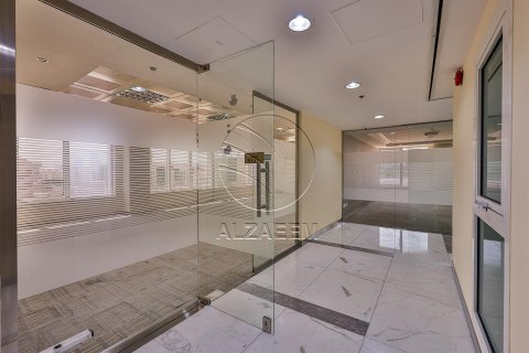 Komerční nemovitost v Al Nahyan Camp, Abu Dhabi, SAE 661 m² Č.: 615220 - fotografie 7