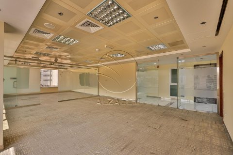 Komerční nemovitost v Al Nahyan Camp, Abu Dhabi, SAE 661 m² Č.: 615220 - fotografie 9