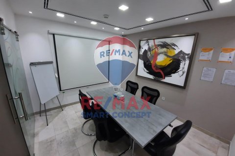 Zyrë në Al Reem Island, Abu Dhabi, Emiratet e Bashkuara Arabe 164.2 m2. № 570261 - Foto 6