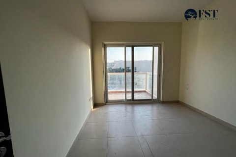 Shtëpi në qytet në International City, Dubai, Emiratet e Bashkuara Arabe 3 dhoma gjumi, 186.7 m2. № 550055 - Foto 16