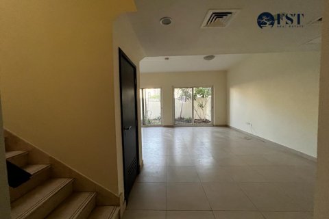 Shtëpi në qytet në International City, Dubai, Emiratet e Bashkuara Arabe 3 dhoma gjumi, 186.7 m2. № 550055 - Foto 6