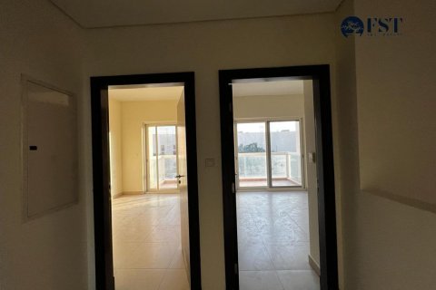 Shtëpi në qytet në International City, Dubai, Emiratet e Bashkuara Arabe 3 dhoma gjumi, 186.7 m2. № 550055 - Foto 5