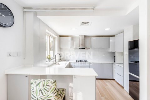Vila v The Springs, Dubai, SAE 2 ložnice, 174 m² Č.: 603698 - fotografie 13