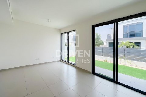 Řadový dům v Dubai Hills Estate, Dubai, SAE 4 ložnice, 225 m² Č.: 603702 - fotografie 2