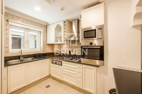 Apartament në Downtown Dubai (Downtown Burj Dubai), Emiratet e Bashkuara Arabe 1 dhomë gjumi, 141 m2. № 603699 - Foto 9