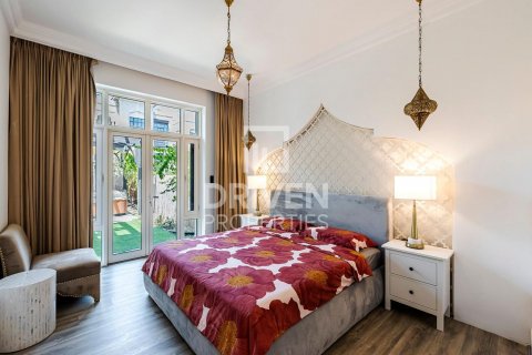 Apartament në Downtown Dubai (Downtown Burj Dubai), Emiratet e Bashkuara Arabe 1 dhomë gjumi, 141 m2. № 603699 - Foto 6