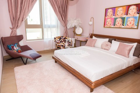 Apartament në Jumeirah, Dubai, Emiratet e Bashkuara Arabe 1 dhomë gjumi, 89 m2. № 593843 - Foto 1