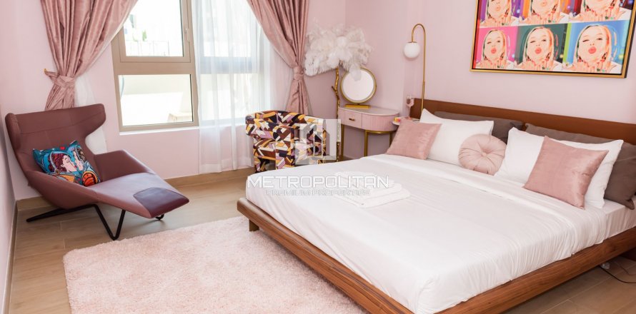 Apartament në Jumeirah, Dubai, Emiratet e Bashkuara Arabe 1 dhomë gjumi, 89 m2. № 593843
