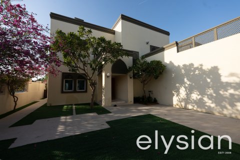 Vila v Jumeirah Park, Dubai, SAE 4 ložnice, 325 m² Č.: 586138 - fotografie 22