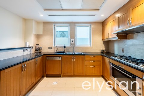 Vila v Jumeirah Park, Dubai, SAE 4 ložnice, 325 m² Č.: 586138 - fotografie 19