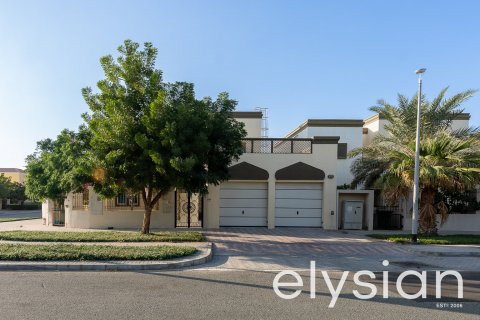 Vila v Jumeirah Park, Dubai, SAE 4 ložnice, 325 m² Č.: 586138 - fotografie 28