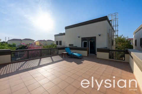 Vila v Jumeirah Park, Dubai, SAE 4 ložnice, 325 m² Č.: 586138 - fotografie 24