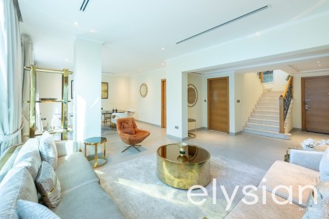 Vila v Jumeirah Park, Dubai, SAE 4 ložnice, 325 m² Č.: 586138 - fotografie 4