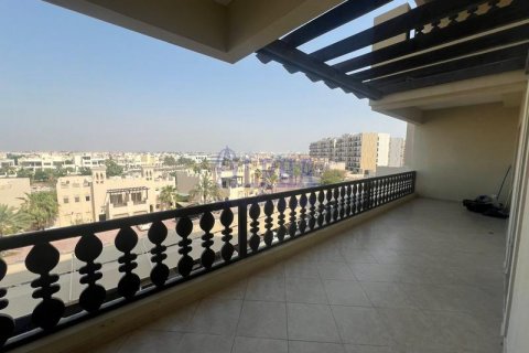 Apartment in Al Hamra Village, Ras Al Khaimah, UAE 1 bedroom, 97.5 sq.m. № 633111 - photo 2