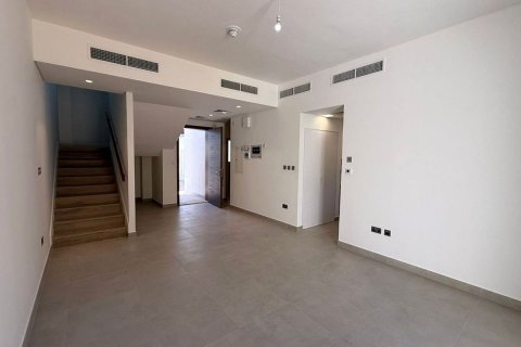 Townhouse on the Yas Island, Abu Dhabi, UAE 2 bedrooms, 124 sq.m. № 594534 - photo 4