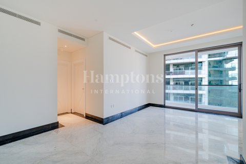 Apartmen di Business Bay, Dubai, UAE 1 bilik tidur, 100.75980671 meter persegi № 596499 - foto 1