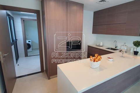 Řadový dům v Sharjah, SAE 4 ložnice, 269.4 m² Č.: 588360 - fotografie 8