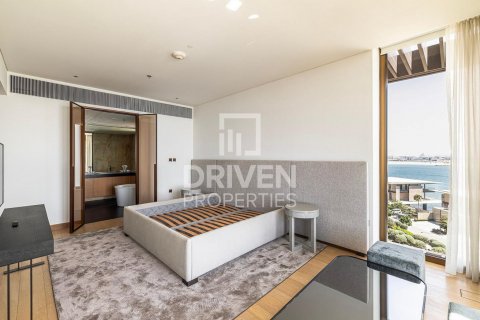 Apartament në Jumeirah, Dubai, Emiratet e Bashkuara Arabe 3 dhoma gjumi, 245 m2. № 603051 - Foto 6