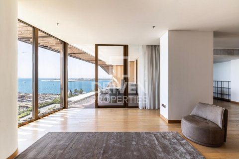 Apartament në Jumeirah, Dubai, Emiratet e Bashkuara Arabe 3 dhoma gjumi, 245 m2. № 603051 - Foto 22