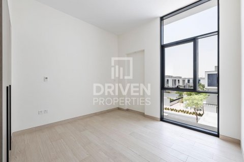 Vila v Al Furjan, Dubai, SAE 4 ložnice, 336 m² Č.: 603110 - fotografie 17