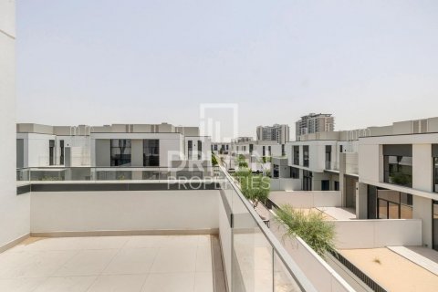 Vila v Al Furjan, Dubai, SAE 4 ložnice, 336 m² Č.: 603110 - fotografie 1