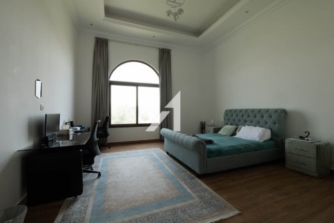 Villa in vendita a Umm Al Sheif, Dubai, EAU 7 camere da letto, 1114.8 mq. № 623860 - foto 19