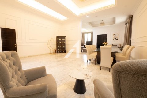 Villa in vendita a Umm Al Sheif, Dubai, EAU 7 camere da letto, 1114.8 mq. № 623860 - foto 5