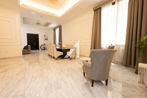 Villa in vendita a Umm Al Sheif, Dubai, EAU 7 camere da letto, 1114.8 mq. № 623860 - foto 11