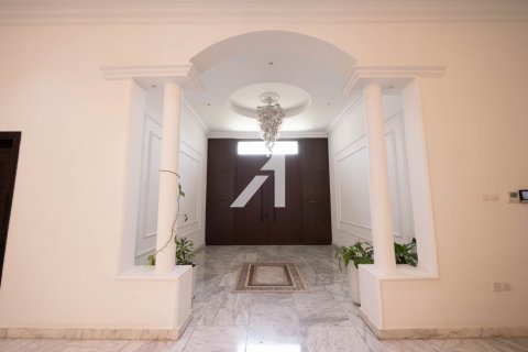 Villa in vendita a Umm Al Sheif, Dubai, EAU 7 camere da letto, 1114.8 mq. № 623860 - foto 30