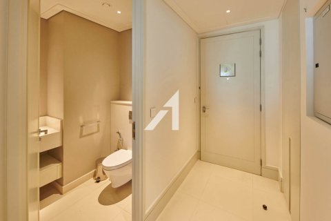 Apartment in Downtown Dubai (Downtown Burj Dubai), Dubai, UAE 2 bedrooms, 152.5 sq.m. № 623861 - photo 14