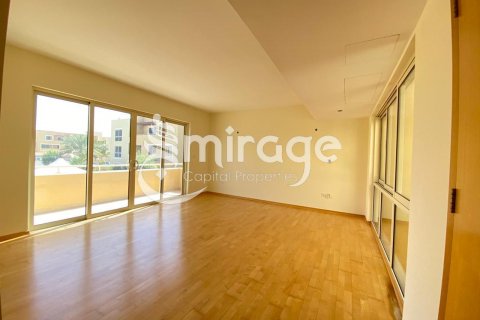 Townhouse sa Al Raha Gardens, Abu Dhabi, UAE 3 silid-tulugan, 200.6 sq.m. № 596765 - larawan 4