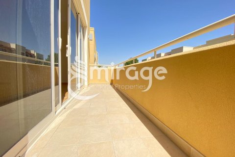 Řadový dům v Al Raha Gardens, Abu Dhabi, SAE 3 ložnice, 200.6 m² Č.: 596766 - fotografie 3
