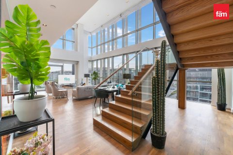 Dvoupatrový byt v Al Wasl, Dubai, SAE 4 ložnice, 324.8 m² Č.: 569633 - fotografie 1