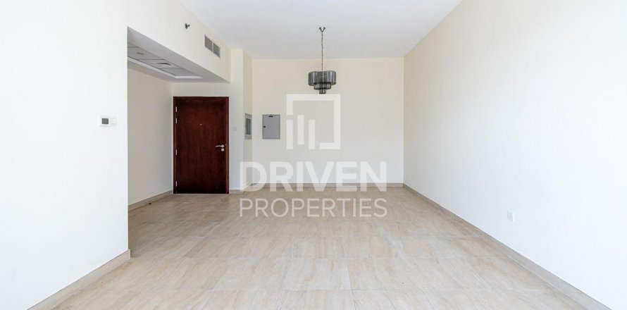 Al Furjan、Dubai、UAEにあるマンション 2ベッドルーム、122 m2 No603460