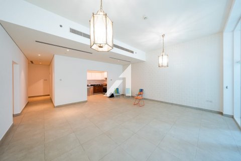 Apartment in Dubai, UAE 2 bedrooms, 153.6 sq.m. № 578634 - photo 2