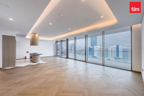 Apartman u Business Bay, Dubai, UAE 2 spavaćih soba, 191.9 m2 Br. 579154 - fotografija 2