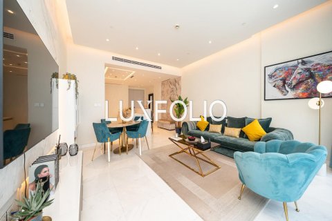 Apartemen di Jumeirah Beach Residence, Dubai, UEA 2 kamar tidur, 180 m2 nomor 628117 - foto 1