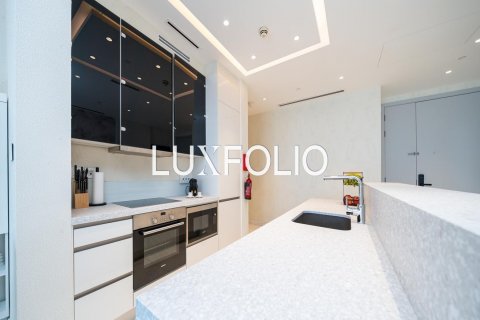 Apartemen di Jumeirah Beach Residence, Dubai, UEA 2 kamar tidur, 180 m2 nomor 628117 - foto 11