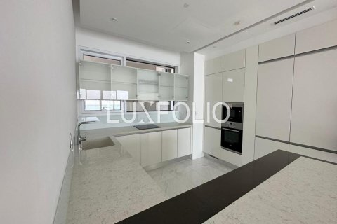 Byt v Jumeirah Beach Residence, Dubai, SAE 4 ložnice, 342 m² Č.: 628119 - fotografie 5
