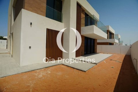 Saadiyat Island、Abu Dhabi、UAE にあるヴィラ販売中 4ベッドルーム、629 m2、No608715 - 写真 3