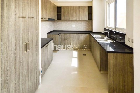 Таунхаус Dubai Sports City, Дубай, БАӘ-да 4 жатын бөлмелер, 247 м² № 626458 - фото 4