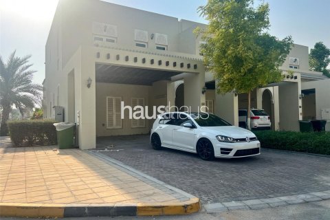 Al Furjan, Dubai, UAE의 임대용 타운하우스 침실 3개, 307제곱미터 번호 626456 - 사진 1