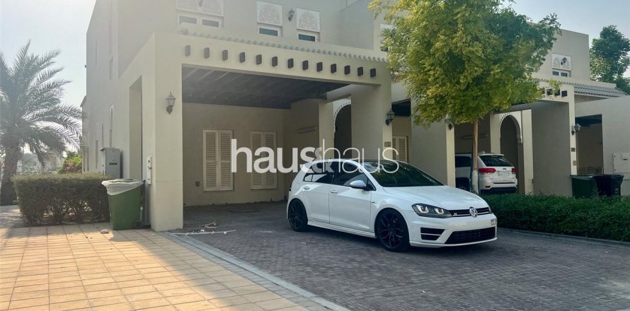 Al Furjan、Dubai、UAEにあるタウンハウス 3ベッドルーム、307 m2 No626456